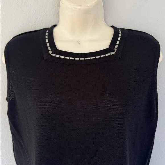 Vintage Patchington black beaded cut out neckline sleeveless knit top size small - Picture 3 of 12
